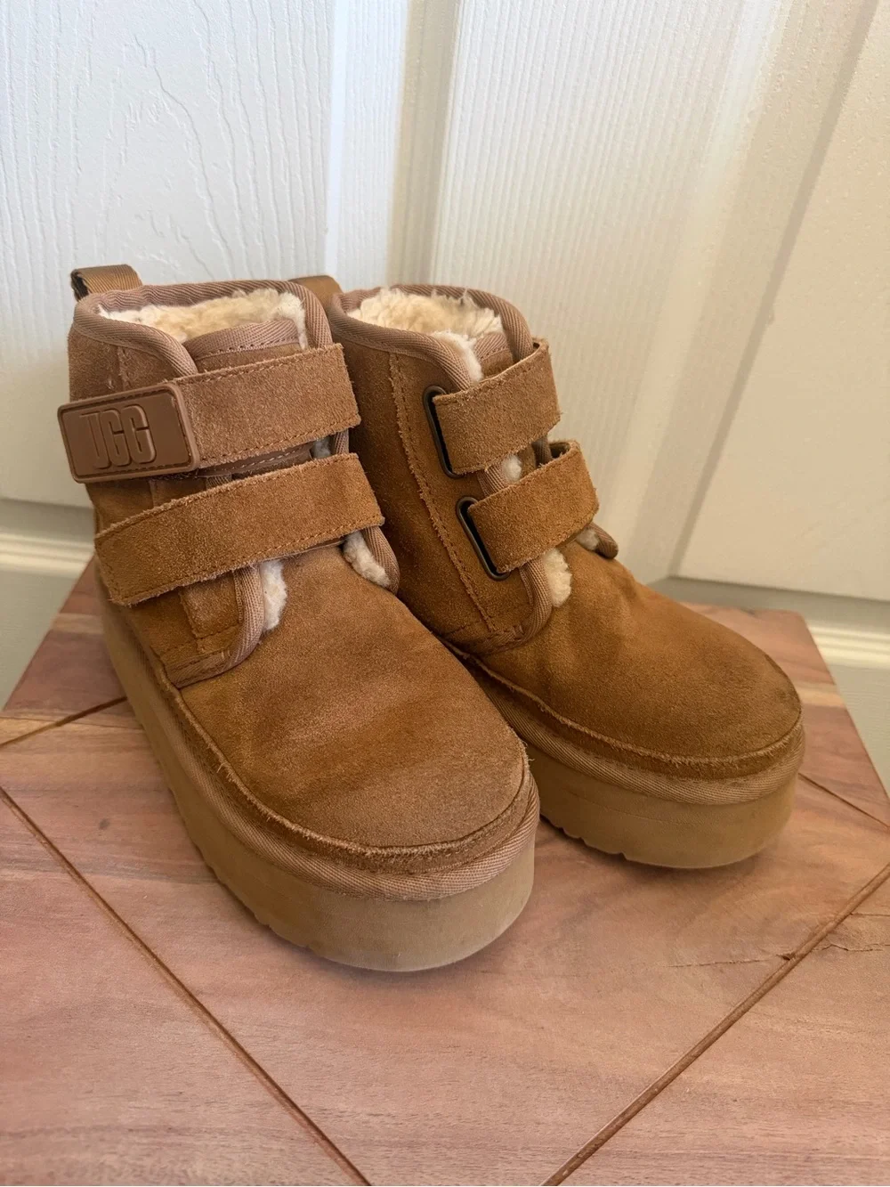UGG Kids Chestnut Brown Suede Velcro Platform Boot